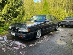 Mazda 929