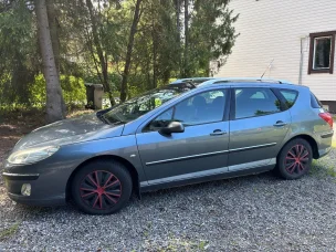 Peugeot 407