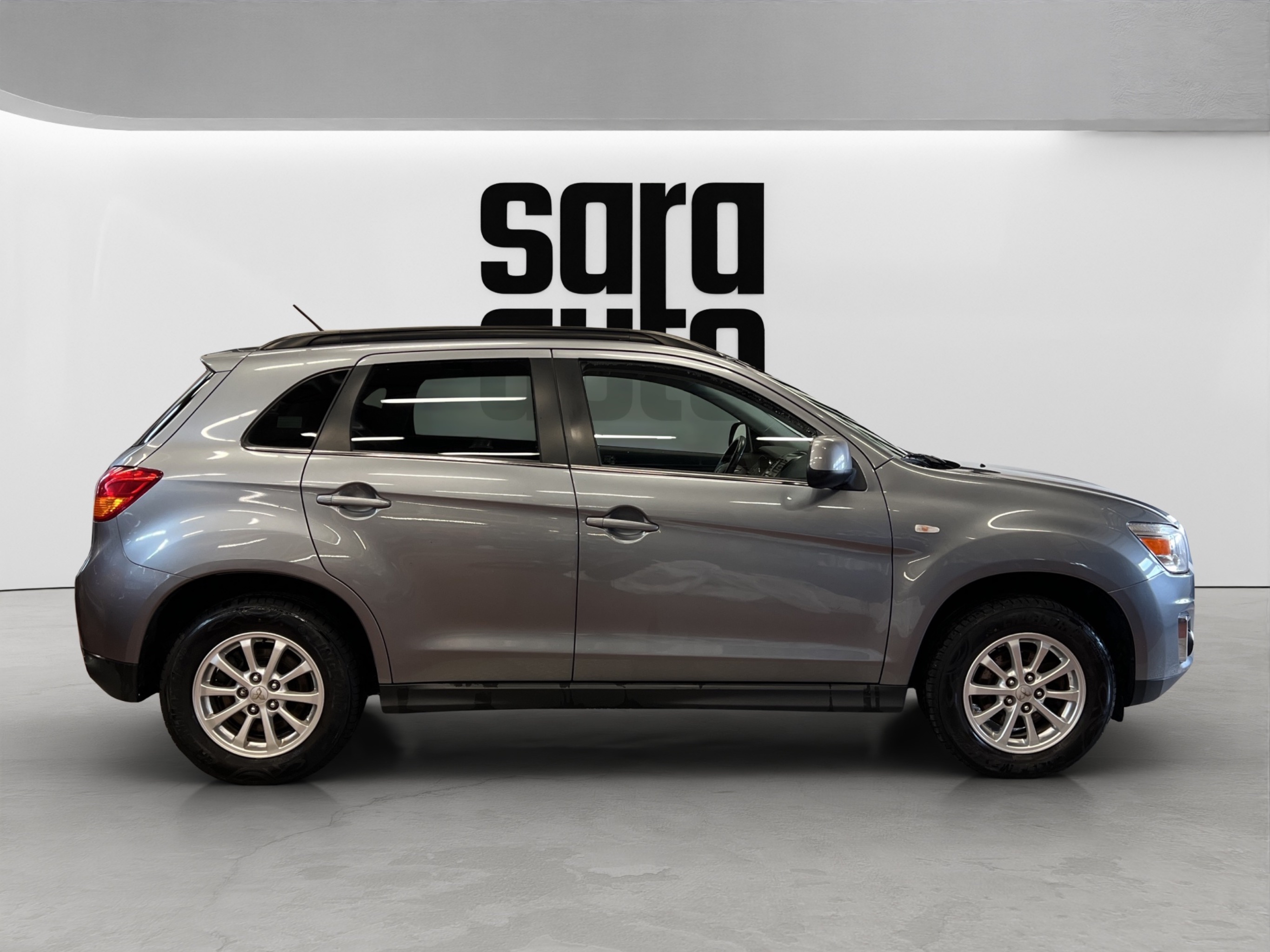 Mitsubishi ASX 1,6 Cleartec Invite Plus 2013, photo 2/31