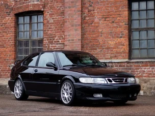Saab 900