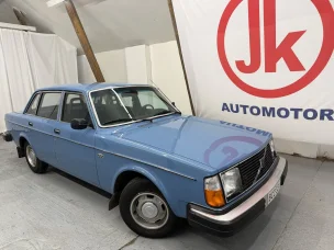 Volvo 244