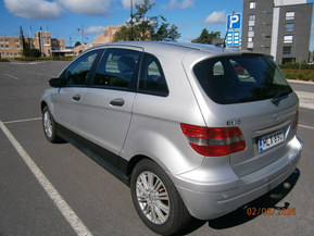 Mercedes-Benz B