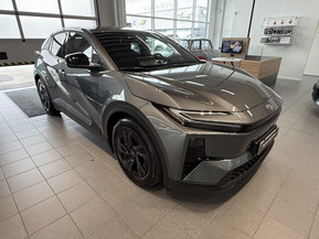Toyota C-HR+
