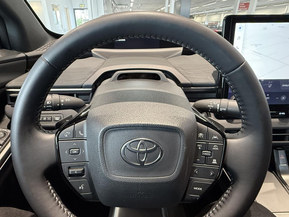 Toyota C-HR+