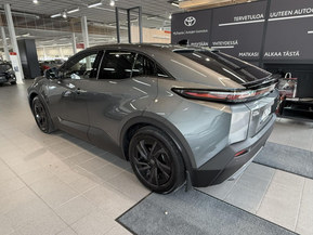 Toyota C-HR+