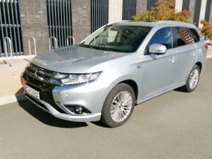 Mitsubishi Outlander PHEV