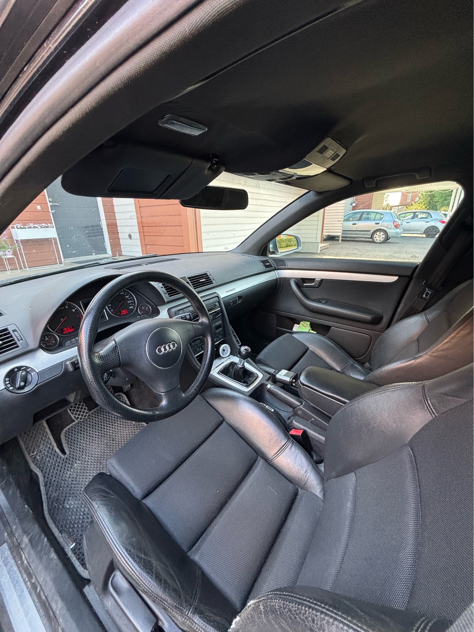 Audi A4 2003, kuva 7/7