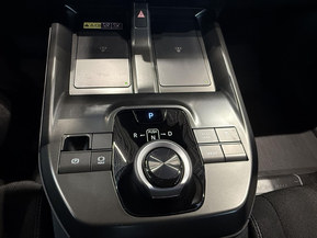 Toyota C-HR+