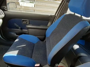 Peugeot 106