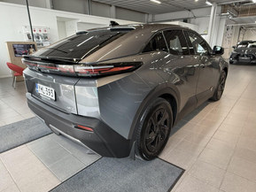 Toyota C-HR+