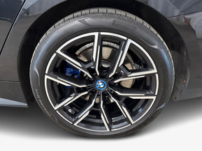 BMW i4 M50