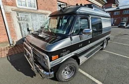 Chevrolet Chevy Van