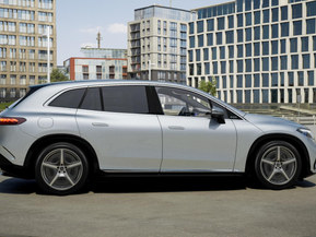 Mercedes-Benz EQS SUV