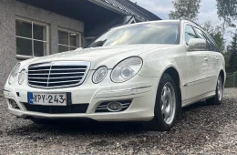 Mercedes-Benz E