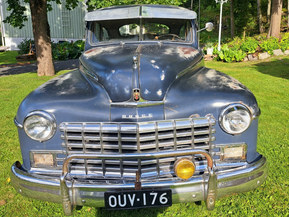 Dodge Custom Sedan