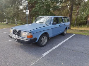Volvo 240