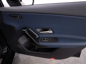 Mercedes-Benz A