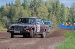 Volvo 164