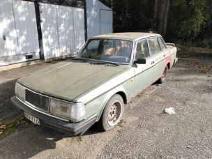 Volvo 244