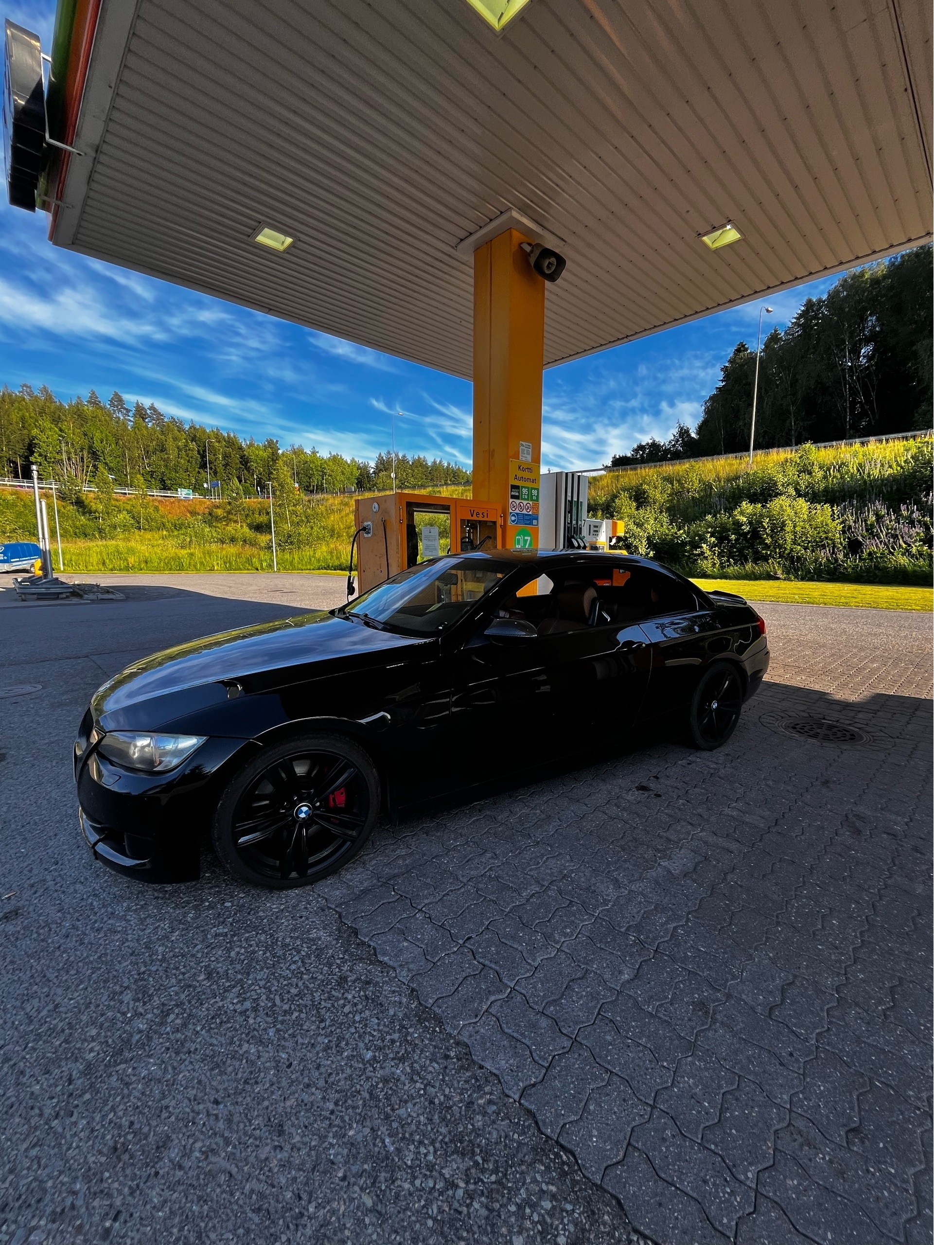 BMW 330 E93 2008, photo 5/5