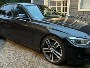 BMW 330