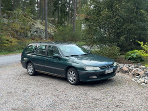 Peugeot 406