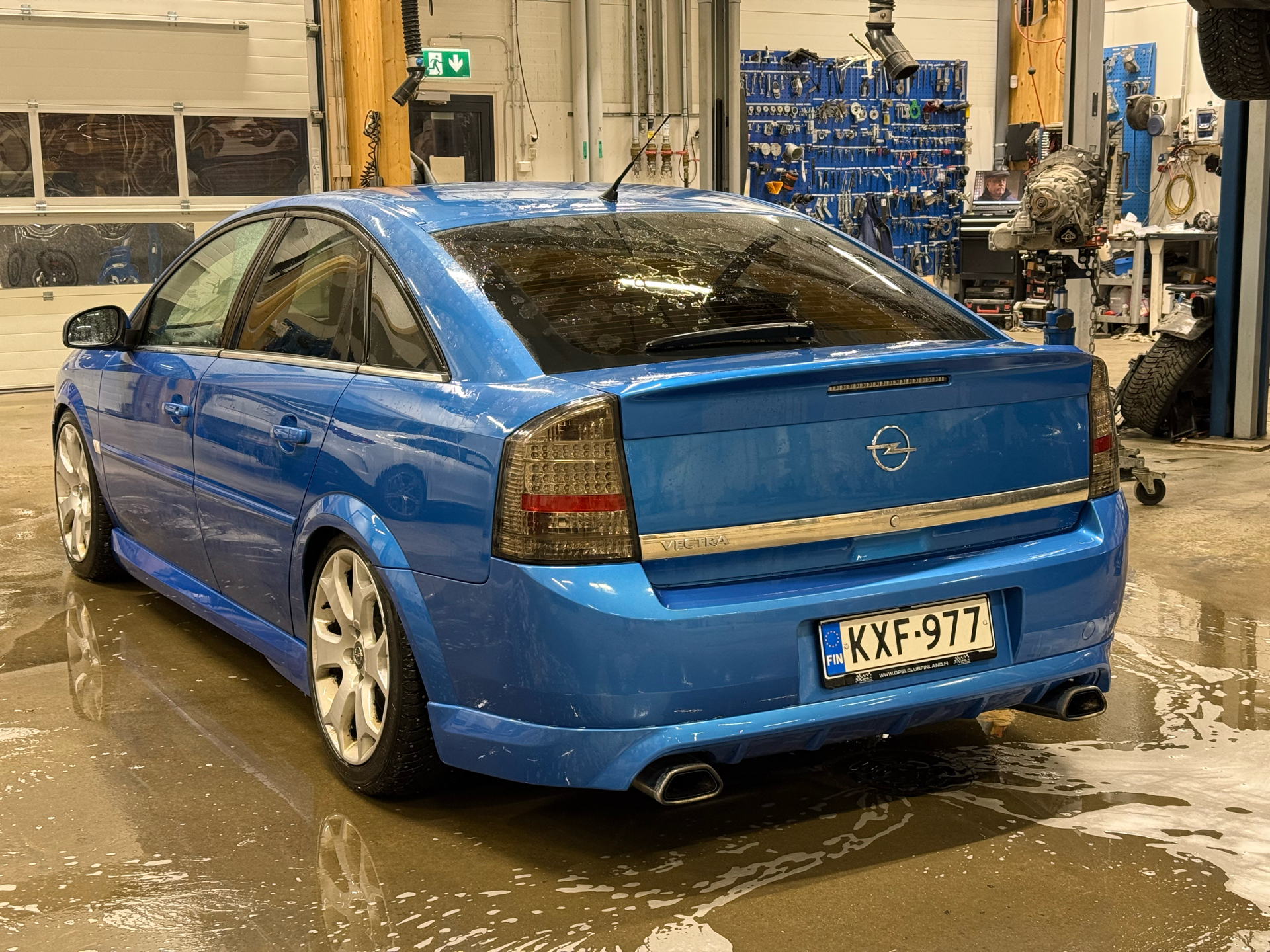 Opel Vectra 2,8 Turbo V6 OPC 5d 2006, kuva 3/3