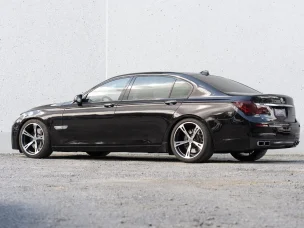 BMW 760