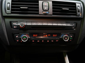 BMW 114