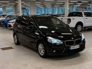 BMW 216