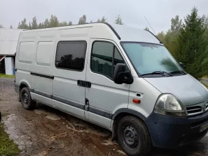 Nissan Interstar