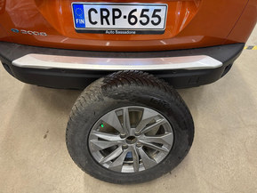 Peugeot e-2008