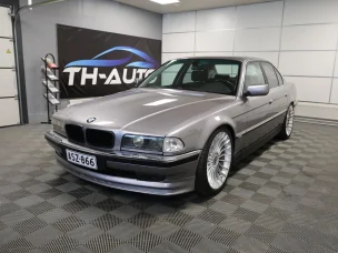 BMW 735