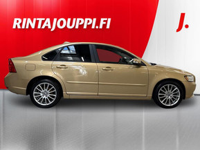 Volvo S40