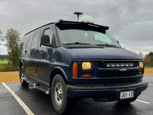 Chevrolet Chevy Van