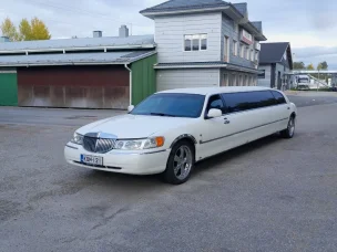 Lincoln Town Car