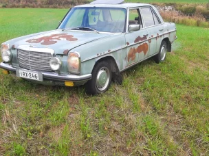Mercedes-Benz 115