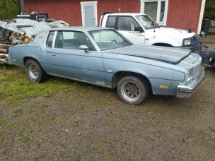 Oldsmobile Cutlass