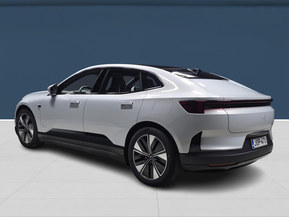 Polestar 4