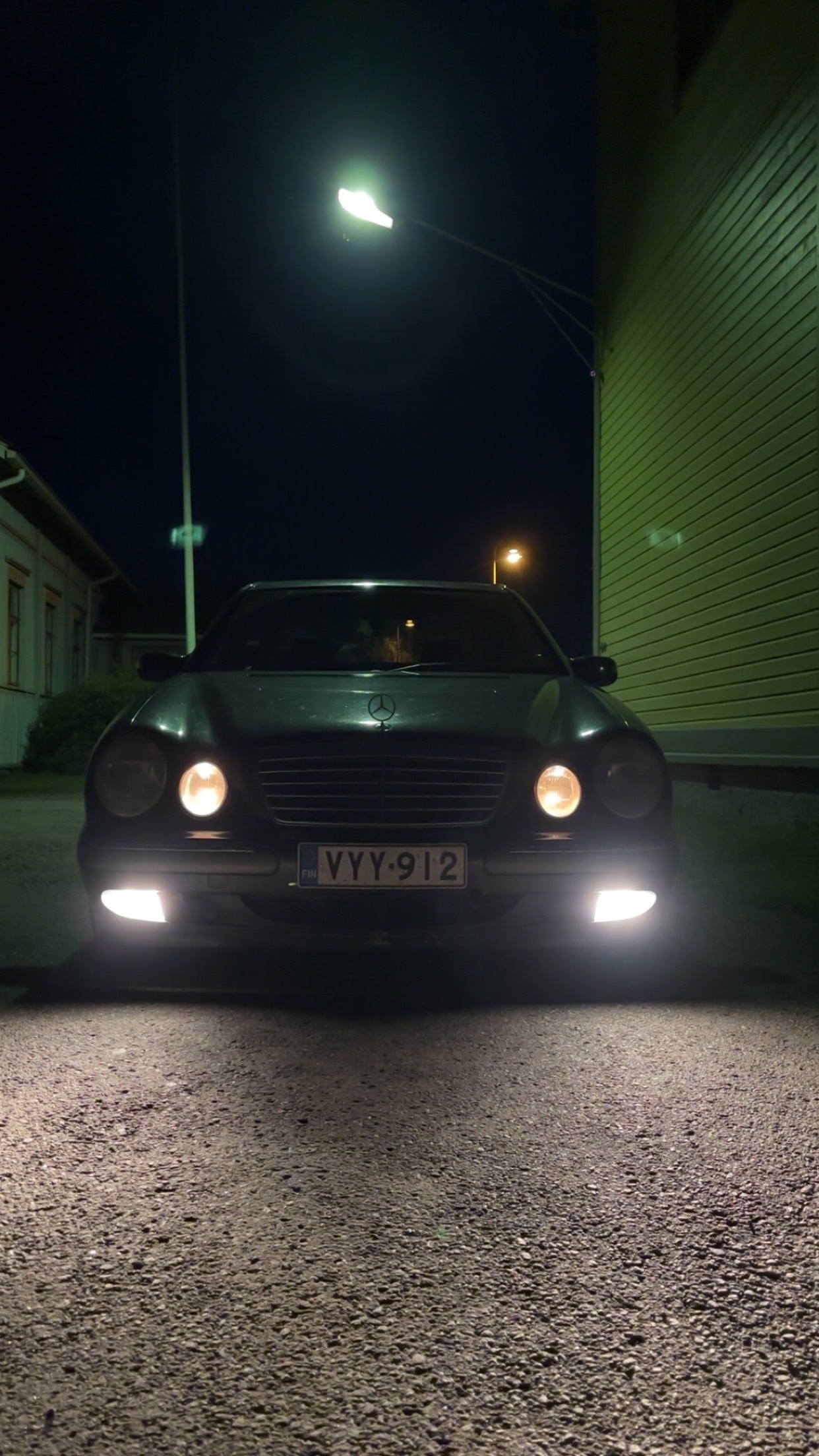 Mercedes-Benz E E 270 CDI 2002, kuva 3/4