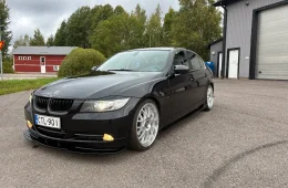 BMW 325