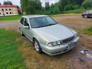 Volvo S70