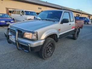 Mazda B2500