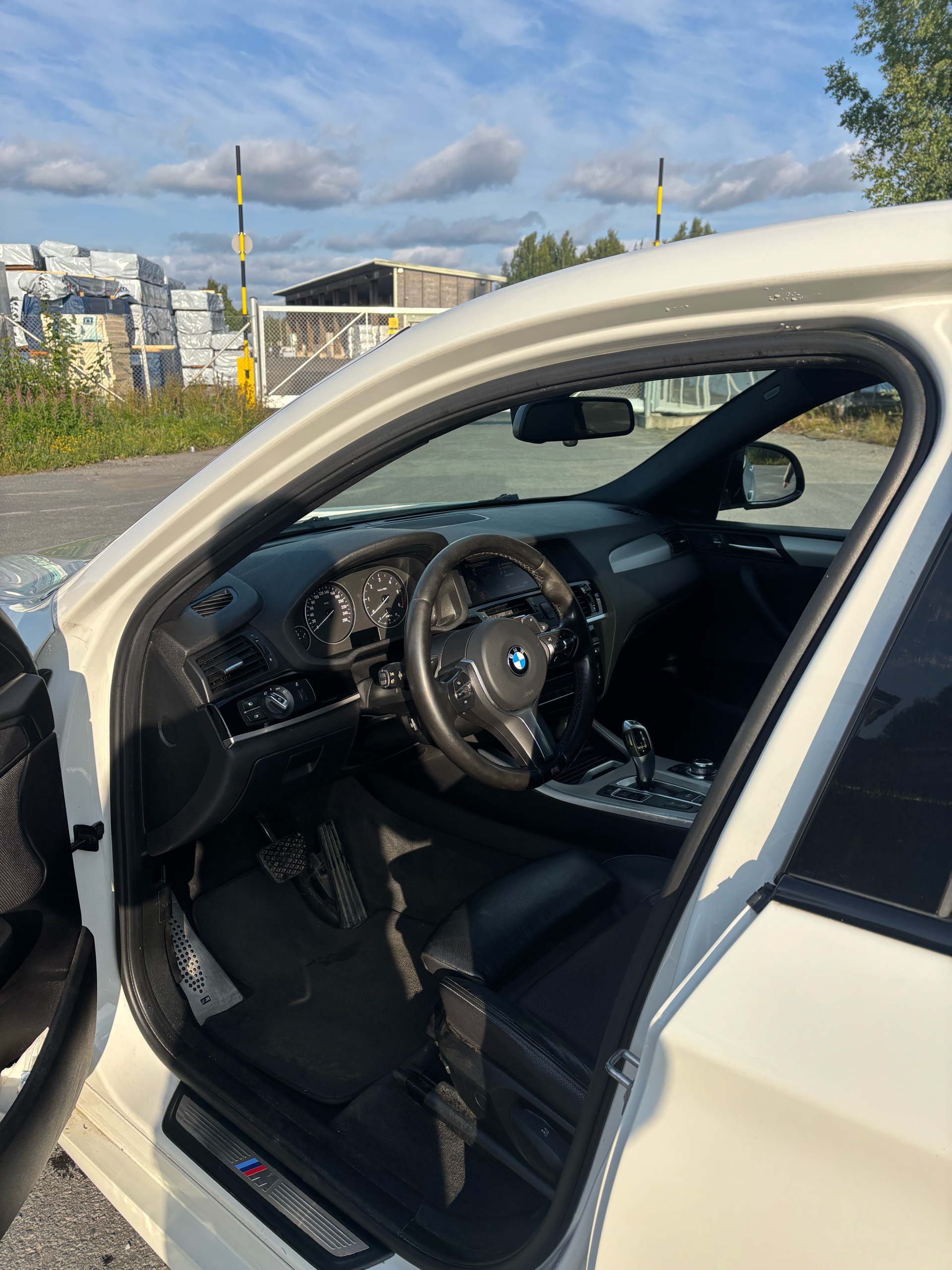 BMW X4 2018, kuva 5/8