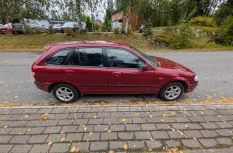 Mazda 323F