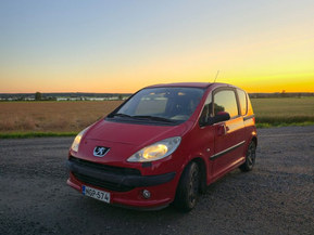 Peugeot 1007
