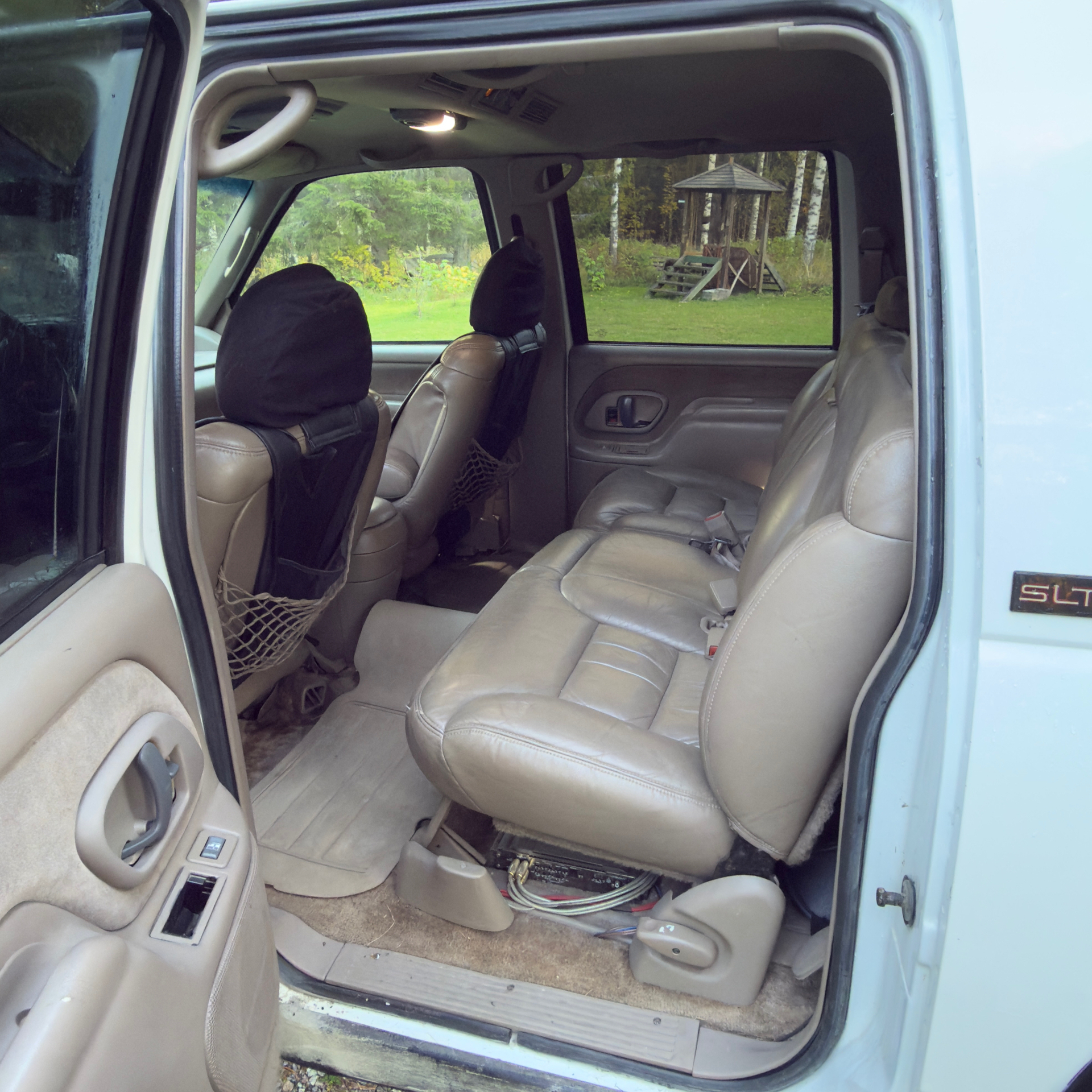 GMC Suburban 1995, kuva 7/9