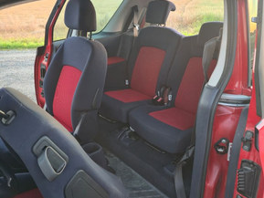 Peugeot 1007