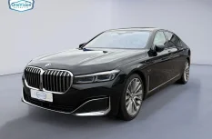 BMW 745