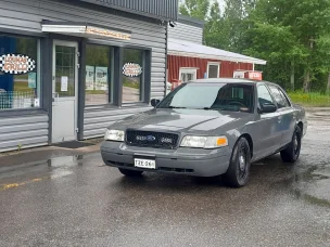 Ford Crown Victoria